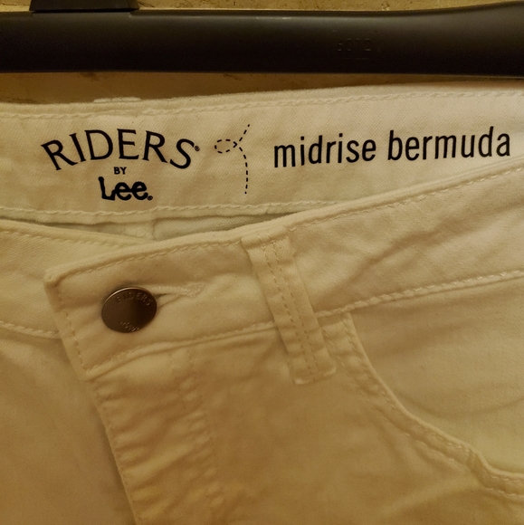 Lee Riders Shorts - Picture 3 of 4